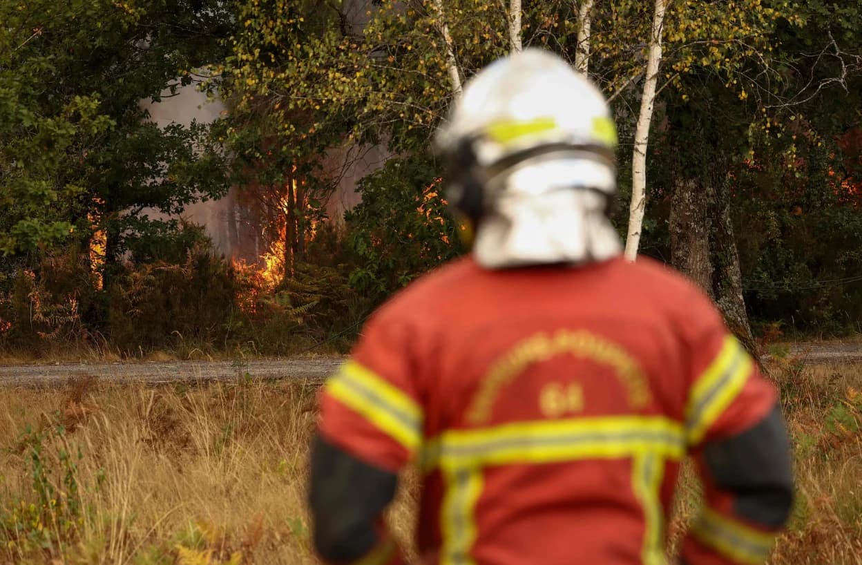 Más de 325.000 desplazados por los incendios en Francia y España