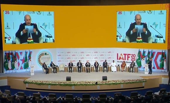 Los líderes africanos participantes en la sesión-debate presidencial, en la inauguración de la cuarta edición de la Feria Comercial Intraafricana (IATF 2025), elogiaron el papel de Argelia en el desarrollo del continente.