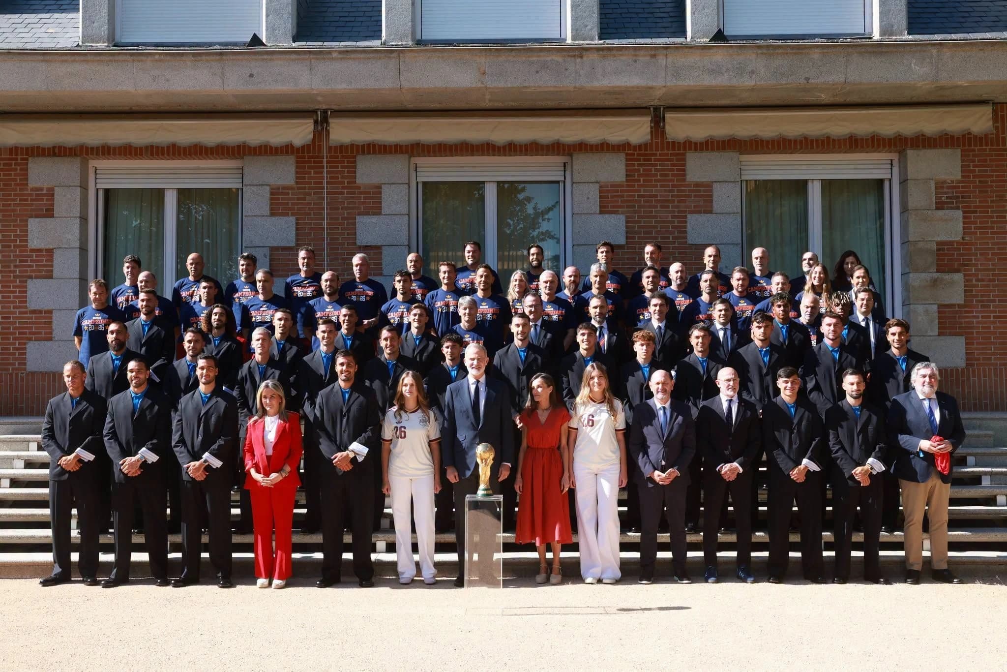 Madrid se echa a las calles para celebrar el segundo Mundial de la Roja