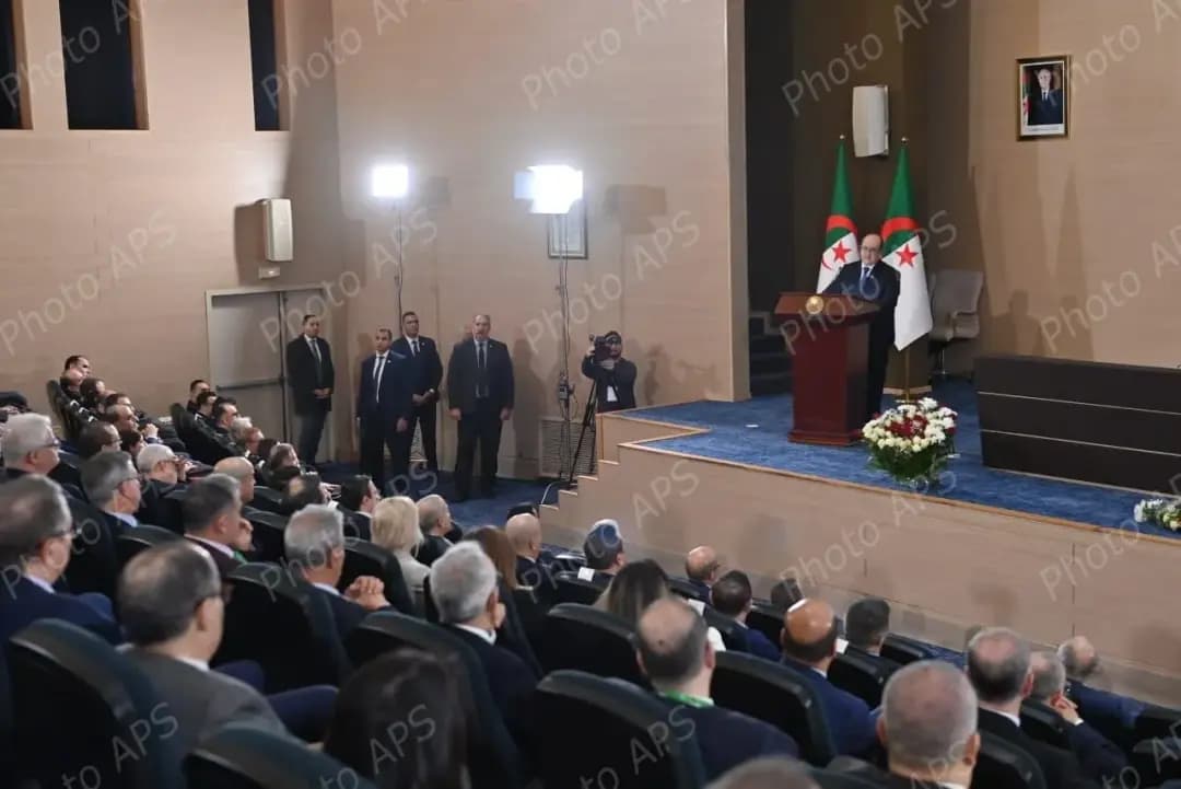 Le Premier ministre rappelle l'intérêt qu'accorde le président de la République à la communauté 