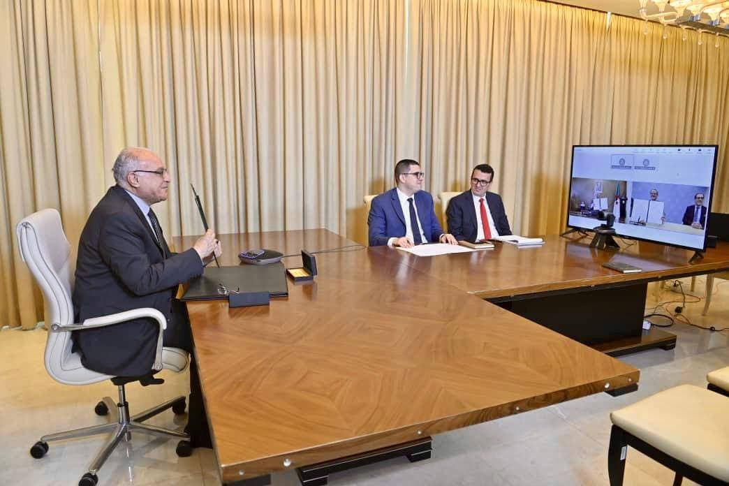 Attaf s'entretient avec le Directeur général de l'AIEA