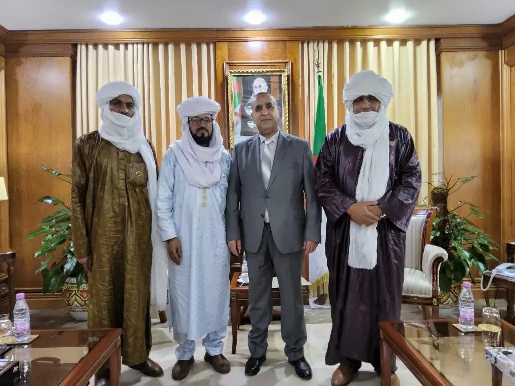 Adjal reçoit des députés de la wilaya d'Illizi