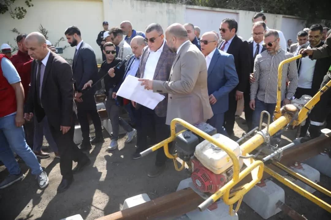 Djellaoui inspecte le projet de la ligne ferroviaire minière Est à Annaba et El Tarf