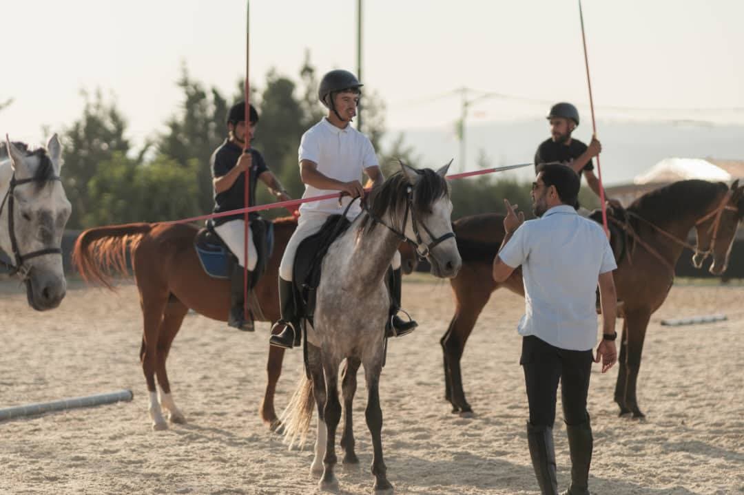 le tent pegging, premier pas vers la généralisation d’un sport nouveau aux niveaux national et régional
