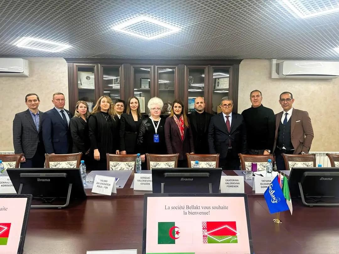 Le groupe Giplait signe un accord de coopération avec la société biélorusse "Bellakt" pour la production du lait infantile en Algérie