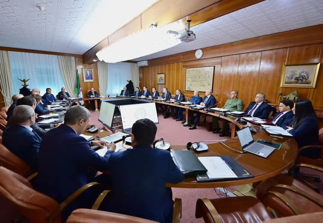 Le Premier ministre préside une réunion interministérielle consacrée à l'examen de l'état et des perspectives des relations algéro-nigériennes