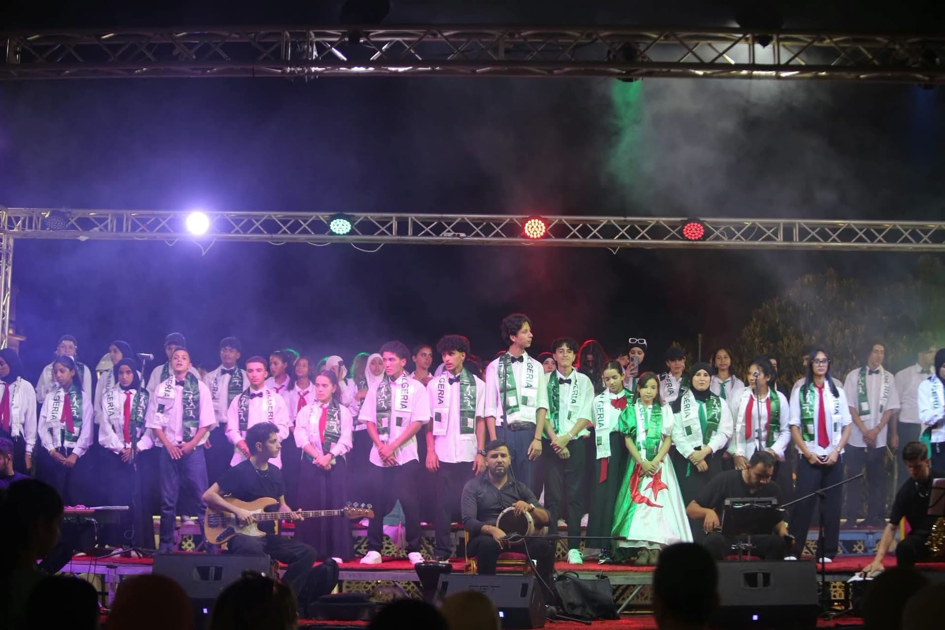 64e fête de l’Indépendance et de la Jeunesse : soirée patriotique à Alger