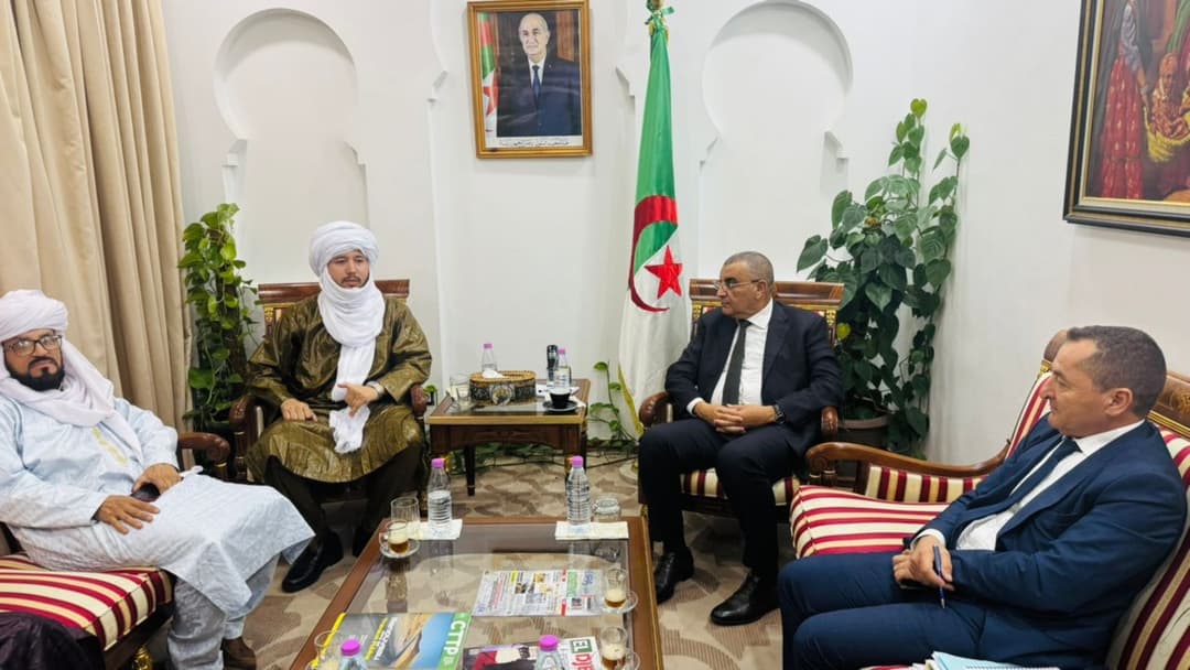 Djellaoui reçoit des députés des wilayas d'Illizi et de Bordj Badji Mokhtar