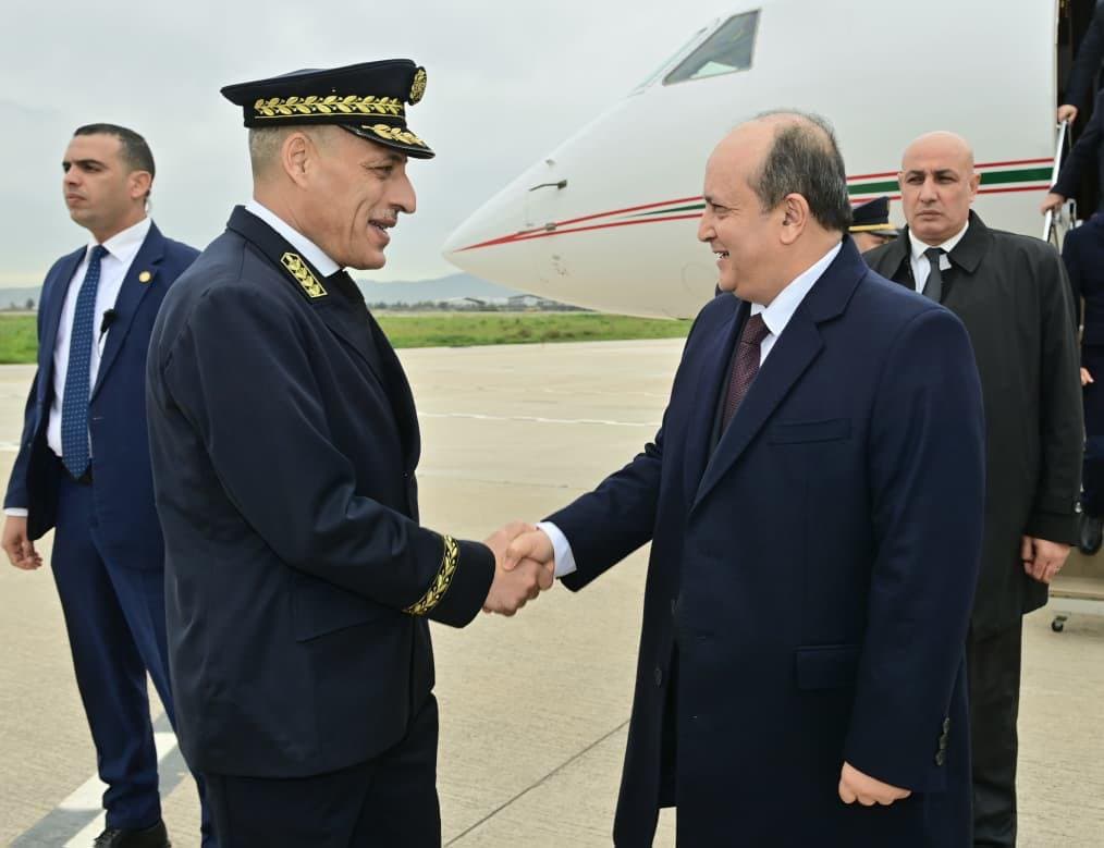 Le Premier ministre en visite de travail et d'inspection à Annaba pour s'enquérir de l'avancement des travaux d'extension du port