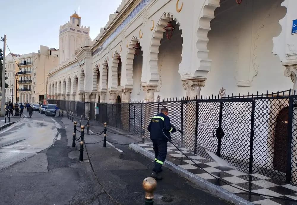 NETCOM : 4500 agents mobilisés pour assurer la propreté des quartiers d'Alger durant les jours de l'Aïd El-Fitr