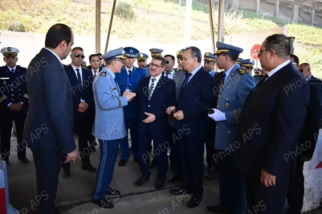 e Directeur général des Douanes inspecte plusieurs infrastructures