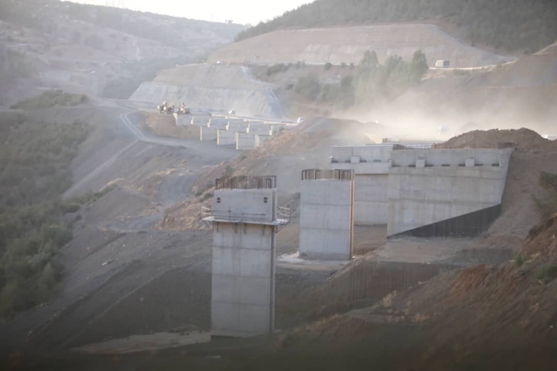 Le ministre des Travaux publics et des Infrastructures de base, M. Abdelkader Djellaoui