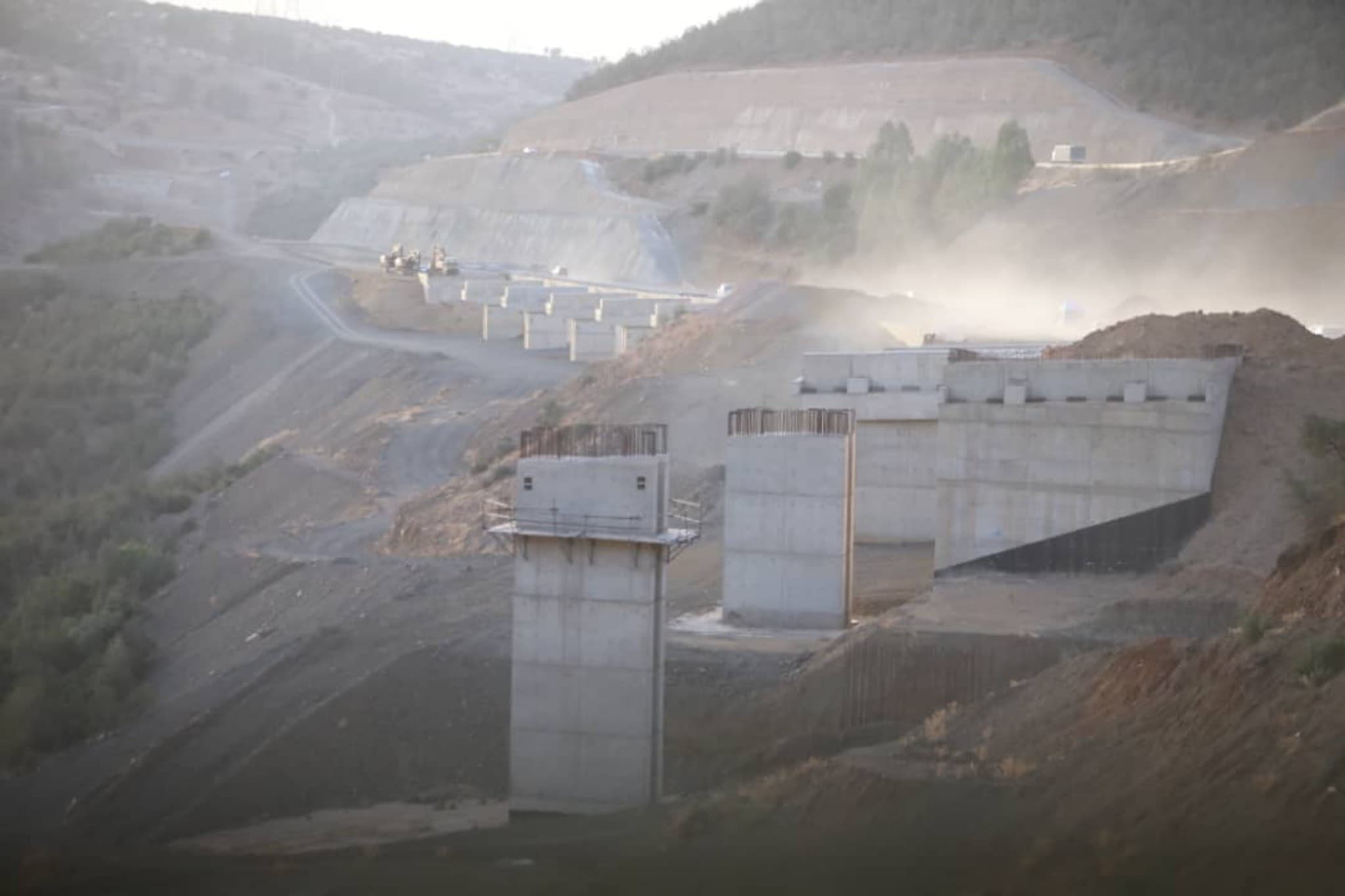 Le ministre des Travaux publics et des Infrastructures de base, M. Abdelkader Djellaoui