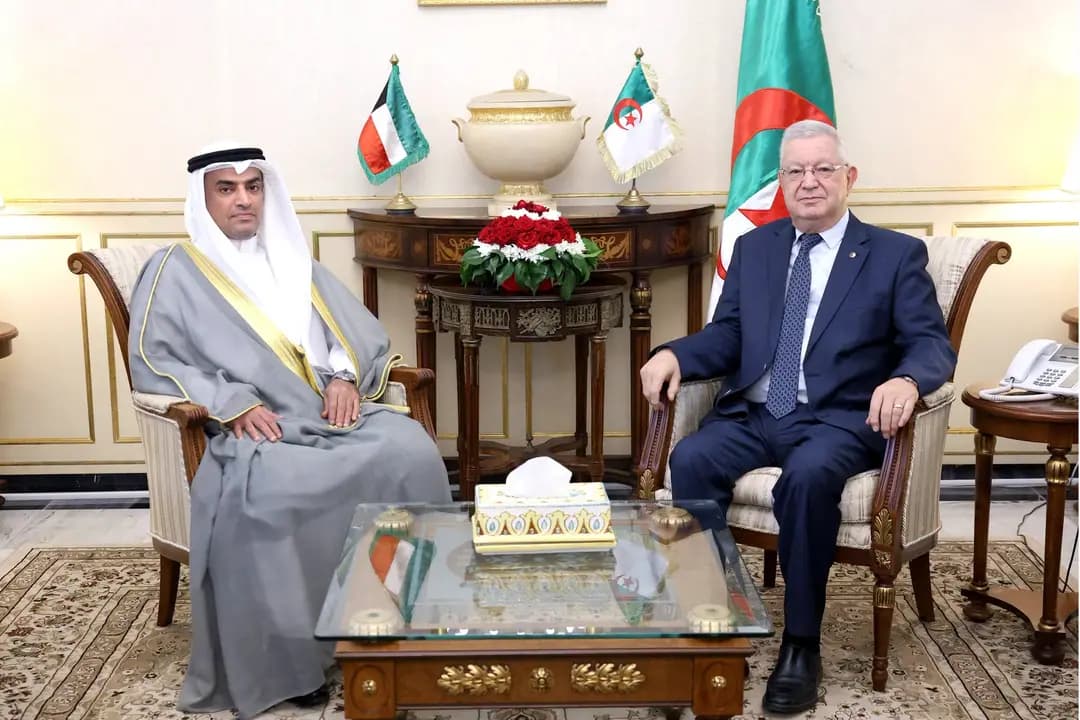 M. Nasri reçoit l'ambassadeur de l'Etat du Koweït auprès de l'Algérie