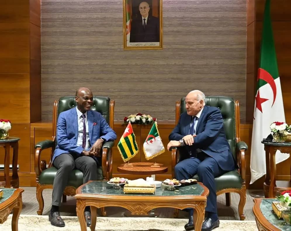 M. Attaf reçoit son homologue togolais