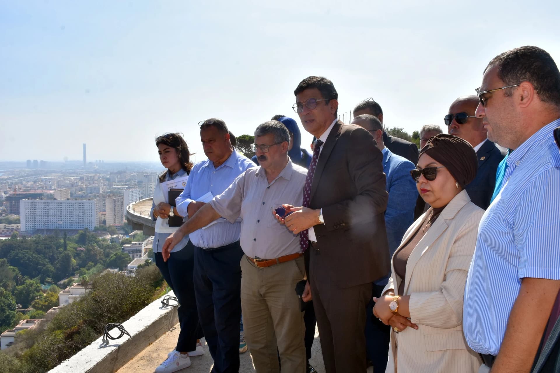 Inspection de plusieurs projets par le ministre, wali de la wilaya d'Alger, Mohamed Abdenour Rabehi.
