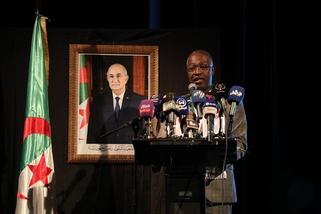 Hidaoui préside l’ouverture de la 17e édition du Festival de la chanson patriotique

