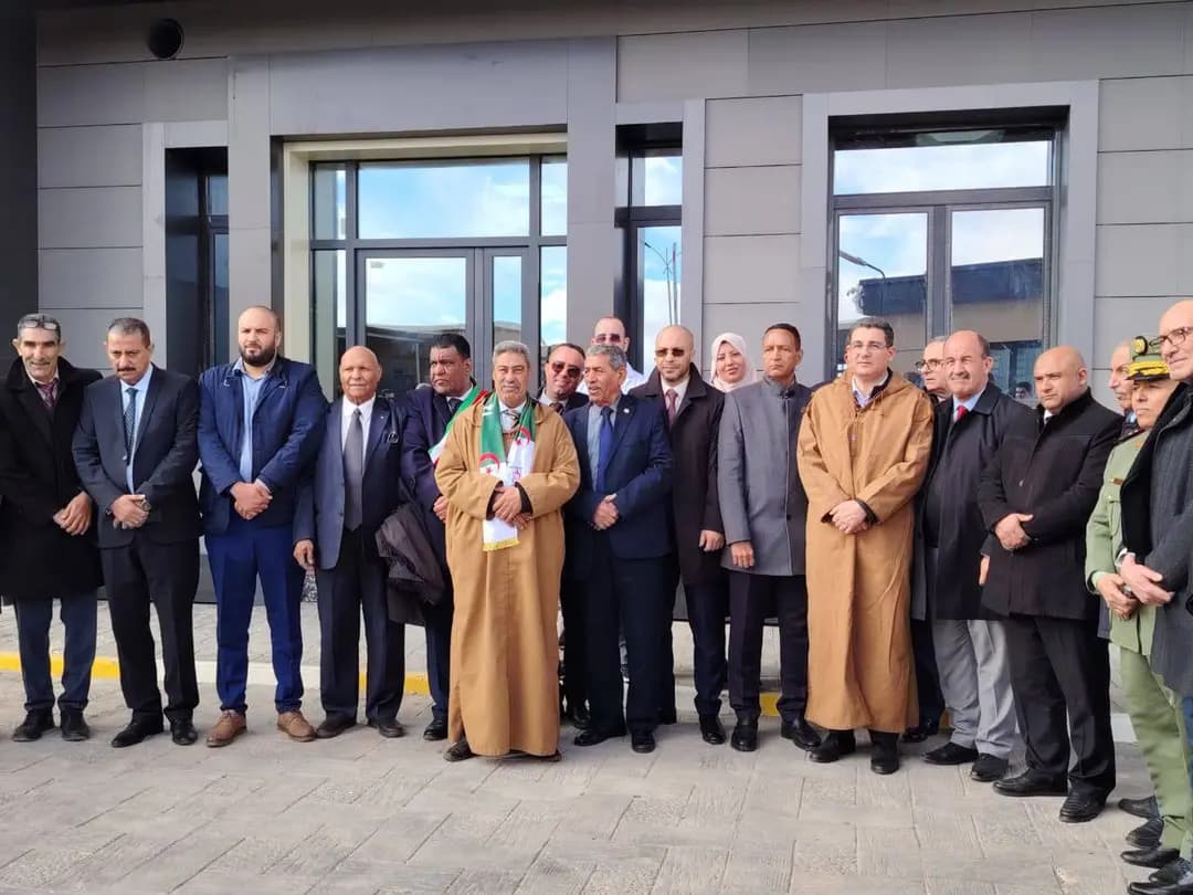 Le ministre de la Santé inaugure des structures et annonce de nouveaux projets du secteur