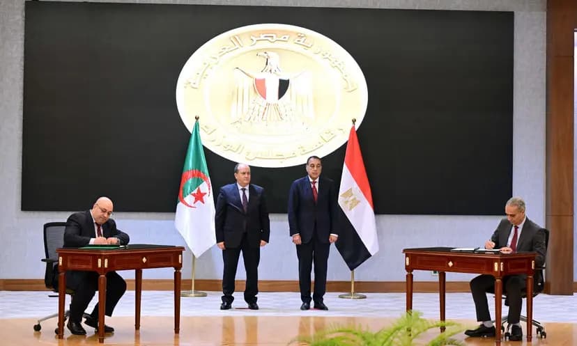 Grande commission mixte algéro-égyptienne : signature de plusieurs accords, mémorandums d'entente et programmes de coopération