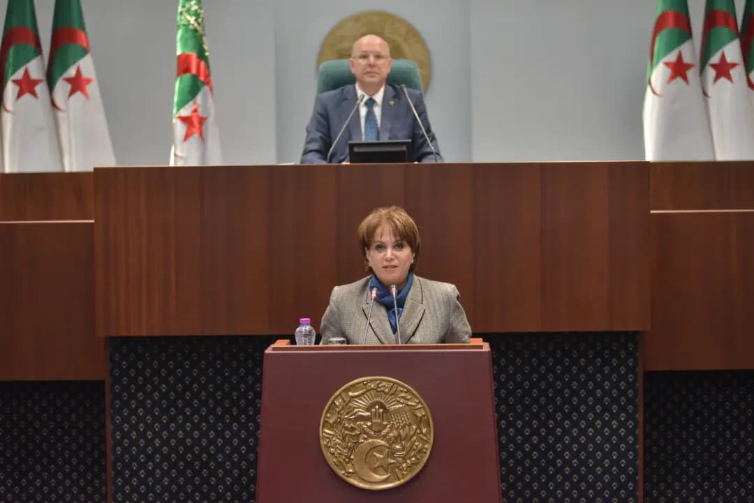 La ministre de la Culture et des Arts, Malika Bendouda