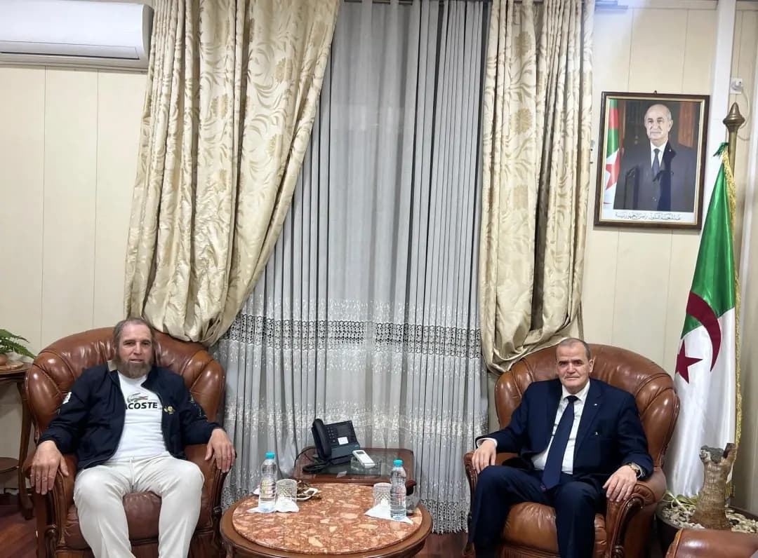 Rezig souligne l'engagement du secteur à accompagner toutes les initiatives pour promouvoir le produit national à l'étranger