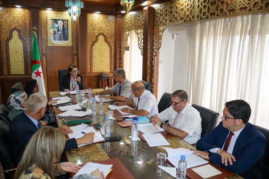 Organisation de la 27e édition du Salon international de l'artisanat à Alger du 3 au 7 décembre