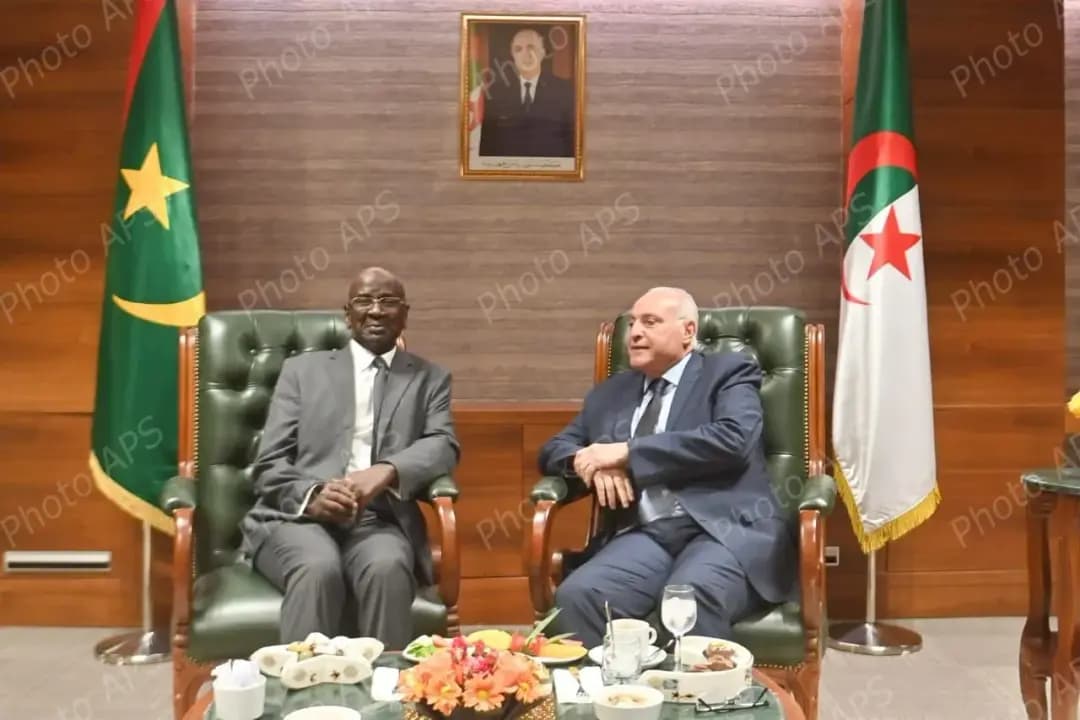 Attaf reçoit son homologue mauritanien
