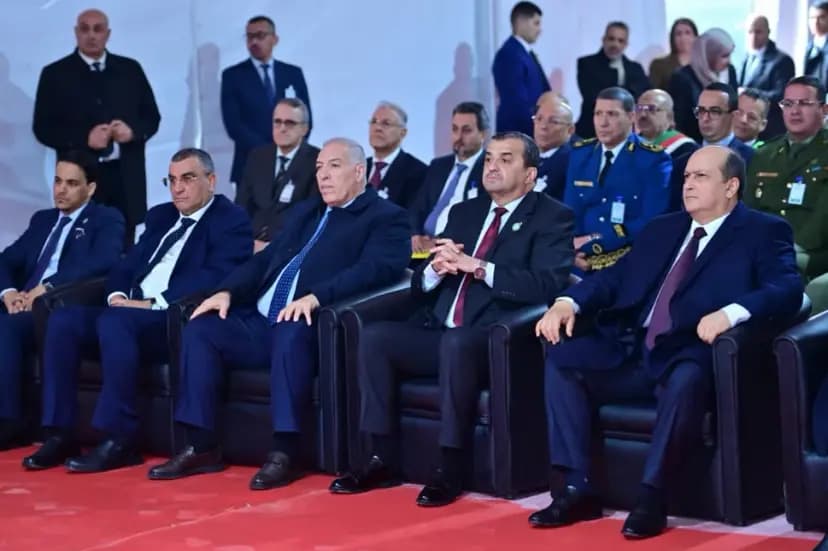 Le Premier ministre s’enquiert de l'avancement des travaux d'extension du port d'Annaba