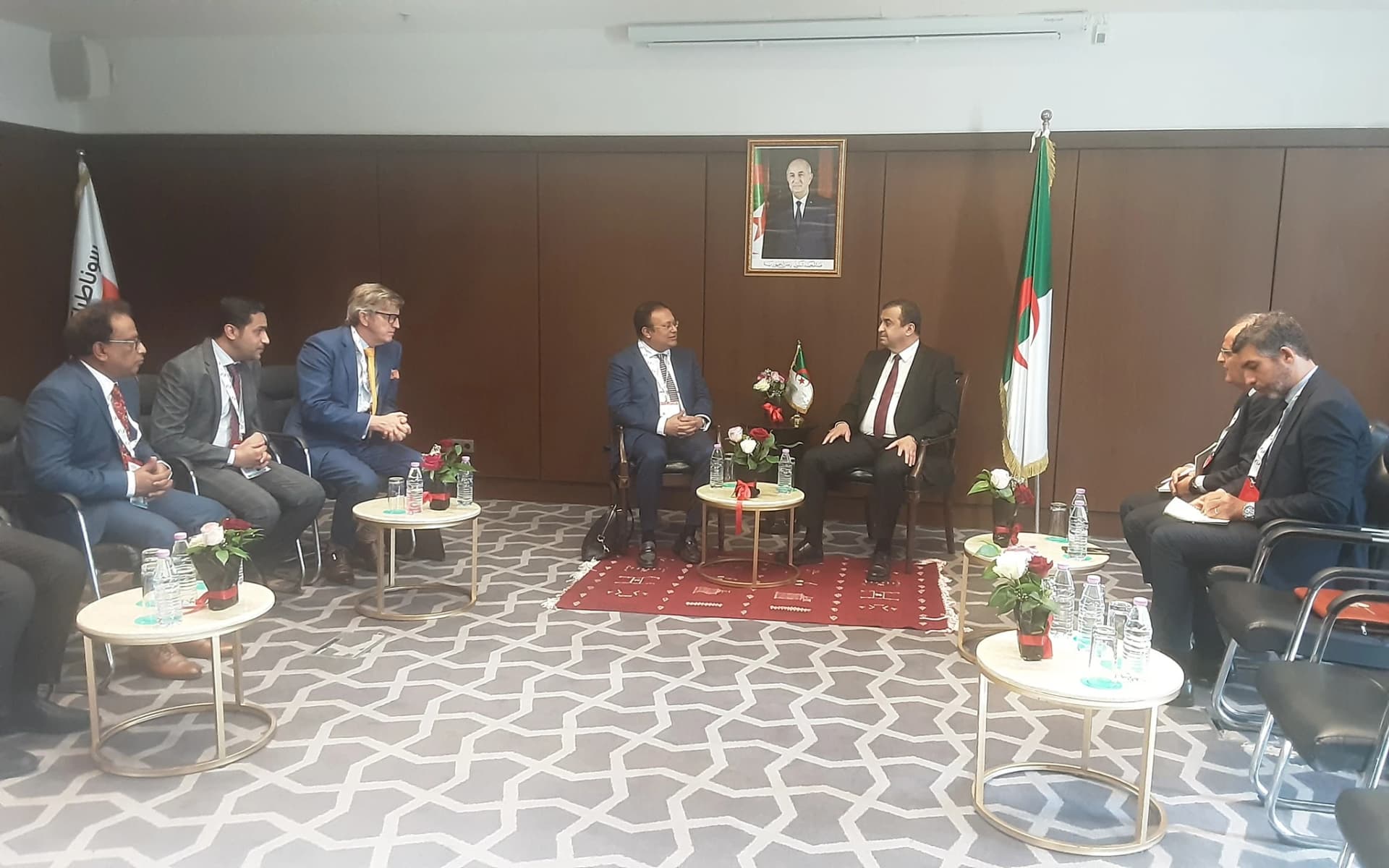 M. Arkab s'entretient avec les DG d'"OXY Algérie" (USA) et de "Petrogas" (Oman)