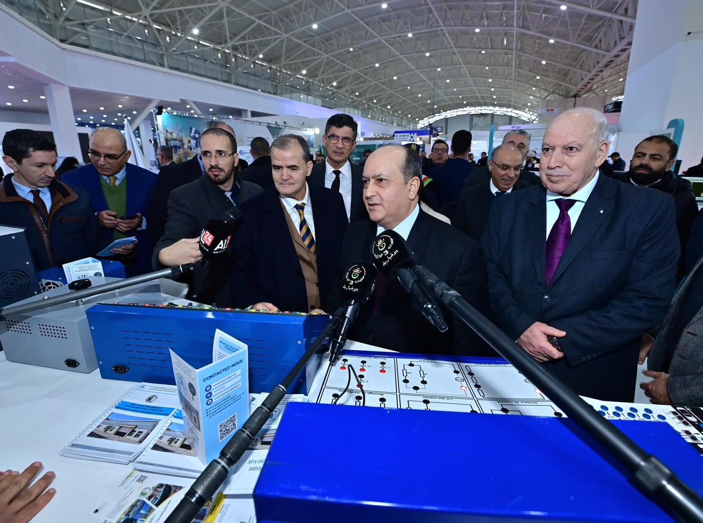 Le Premier ministre visite la Foire de la production algérienne