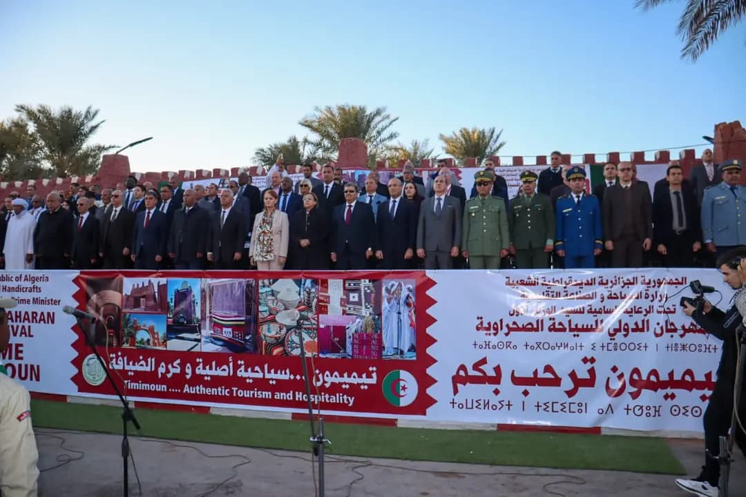 Des diplomates affichent leur admiration de la beauté de l’Oasis rouge