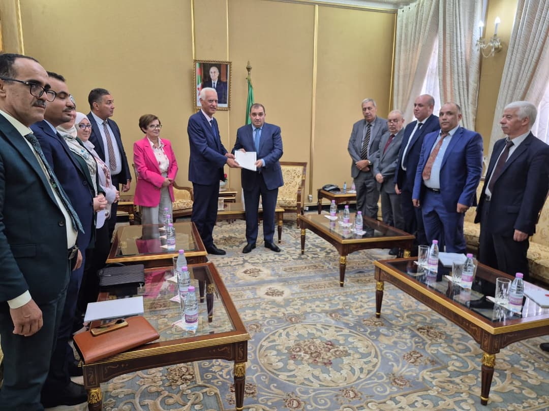 Le ministre de la Justice reçoit la commission chargée de la révision des dispositions du Code de procédure civile et administrative