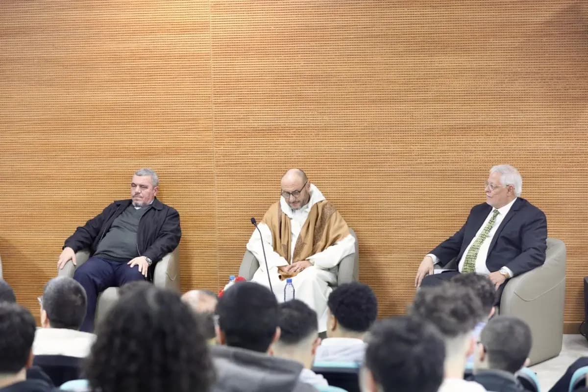 Djamaâ El-Djazaïr accueille des étudiants de la communauté nationale à l'étranger