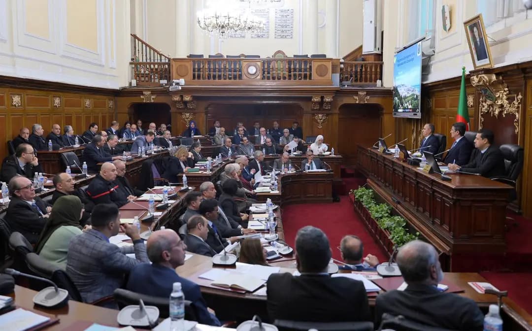 Rabehi préside une réunion du Conseil exécutif de wilaya consacrée au suivi de plusieurs projets