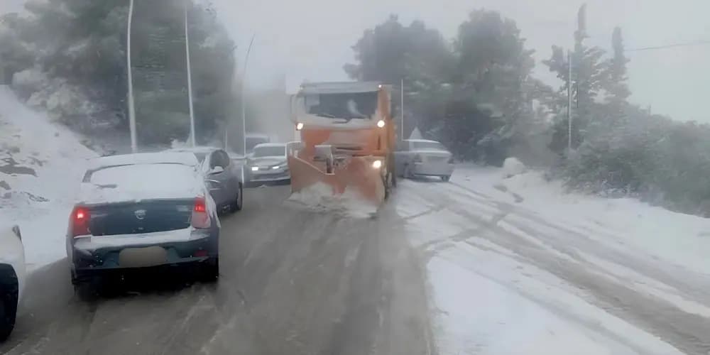 Plusieurs routes coupées à la circulation à cause des intempéries