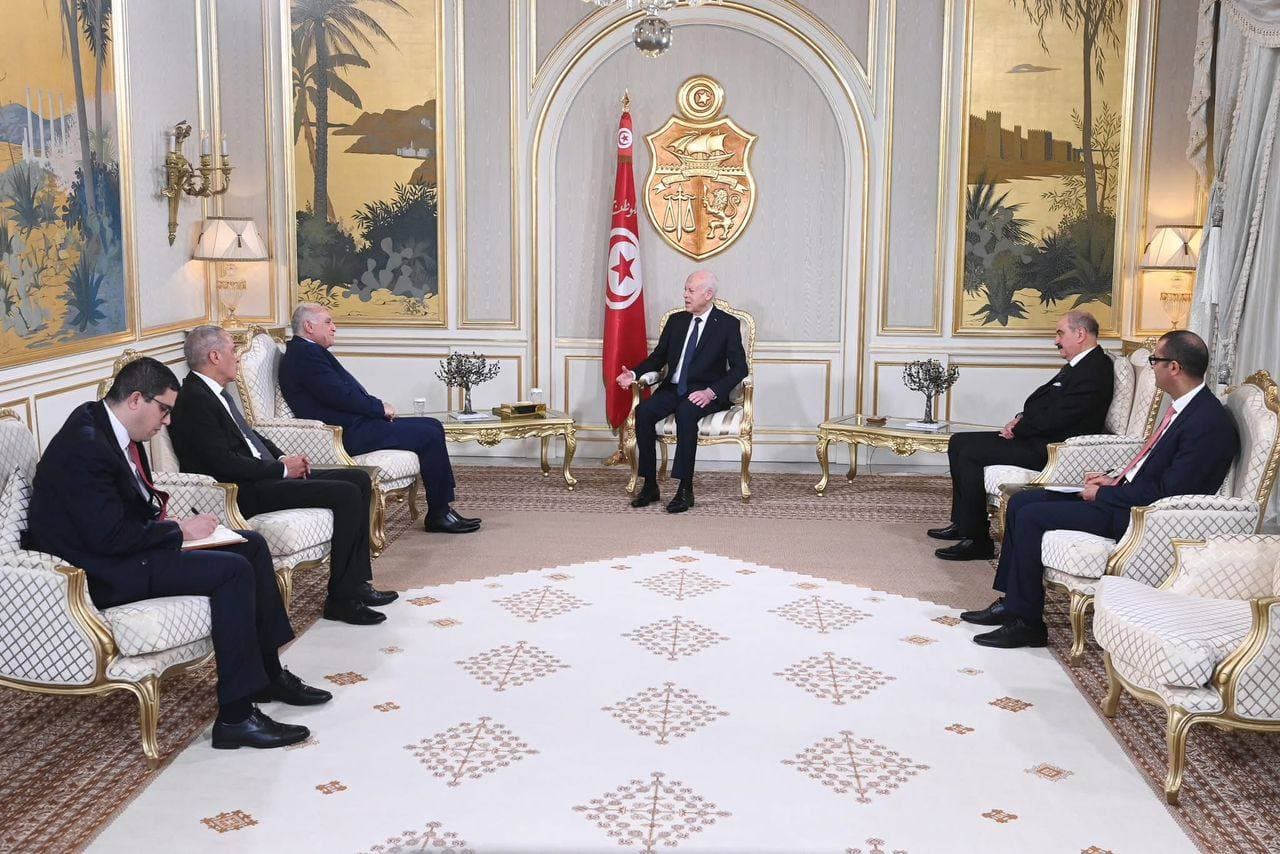 M. Attaf reçu par le président tunisien Kaïs Saïed