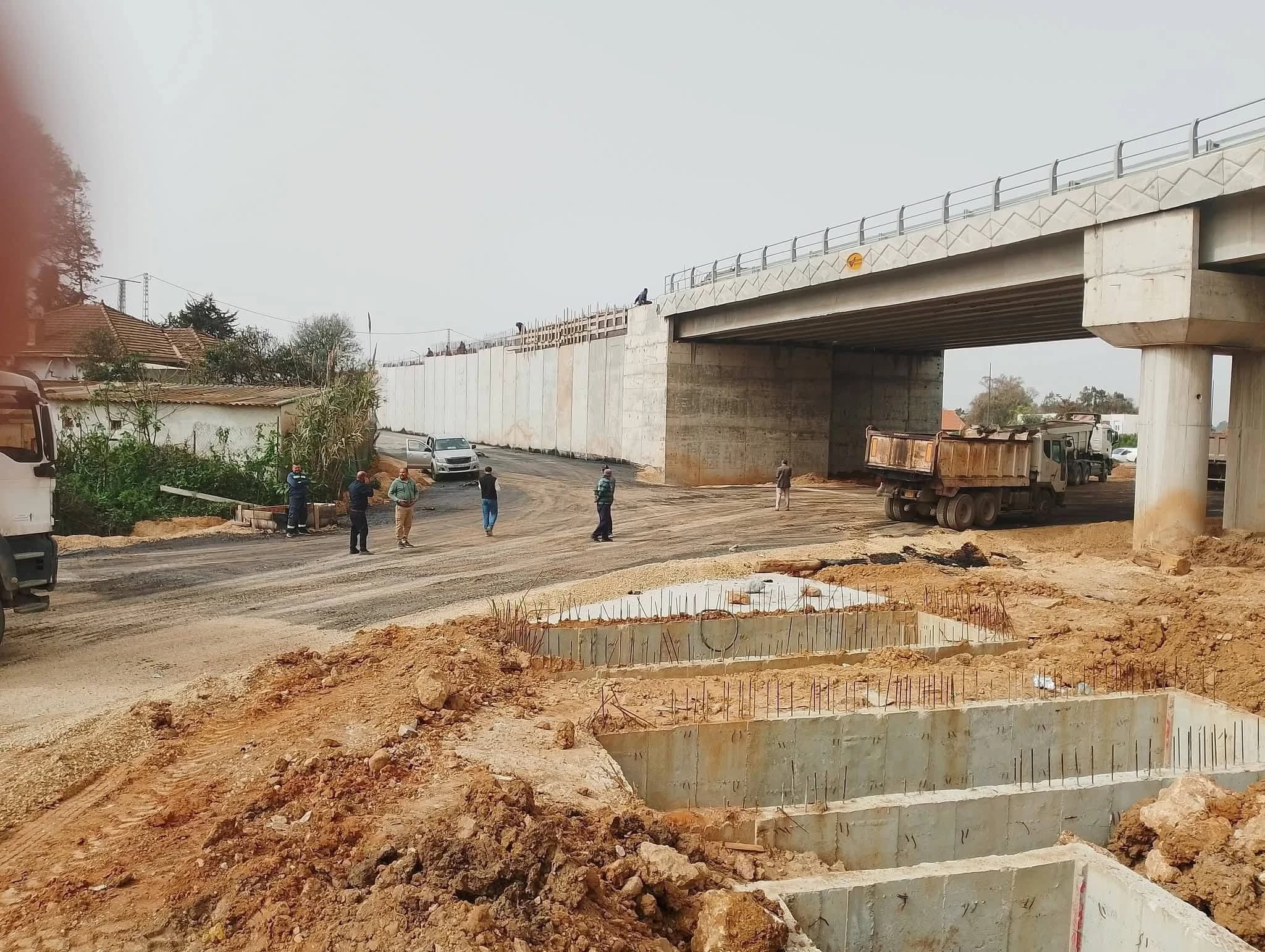 Des efforts continus sur le terrain pour renforcer le réseau routier à travers le pays