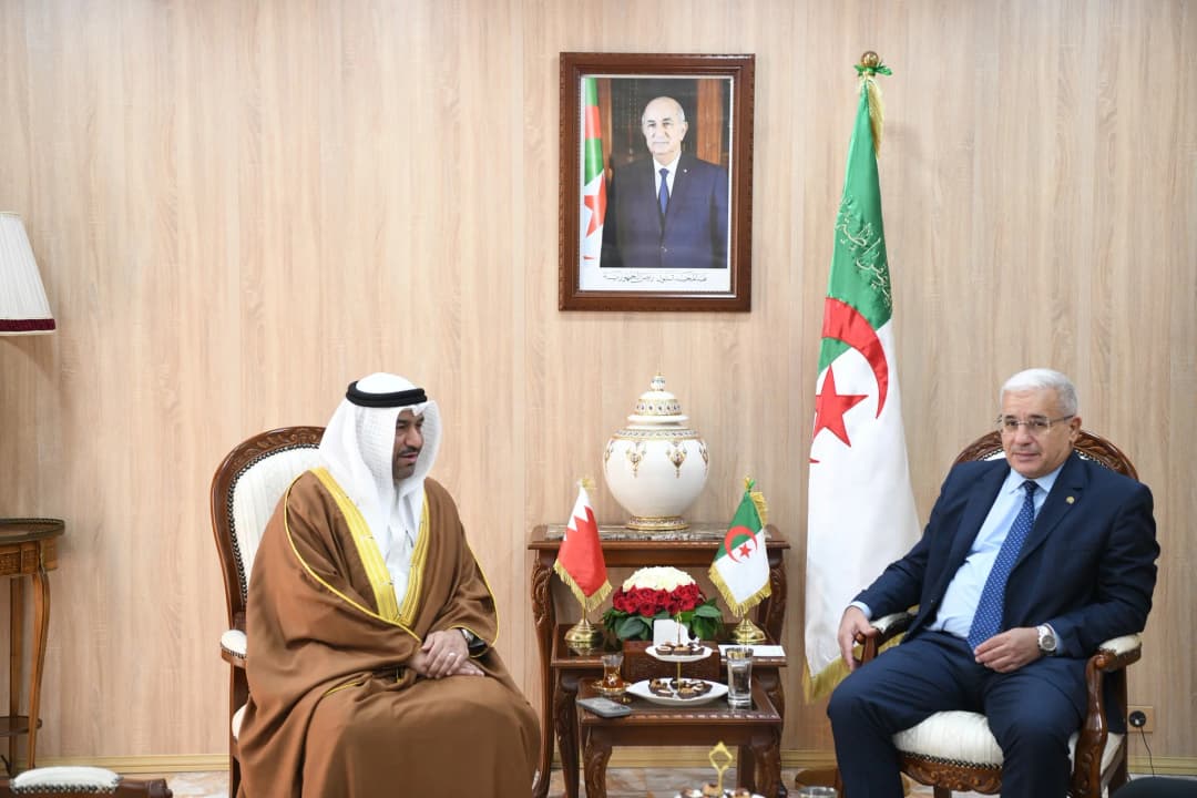 Boughali reçoit l'ambassadeur du Royaume de Bahreïn en Algérie