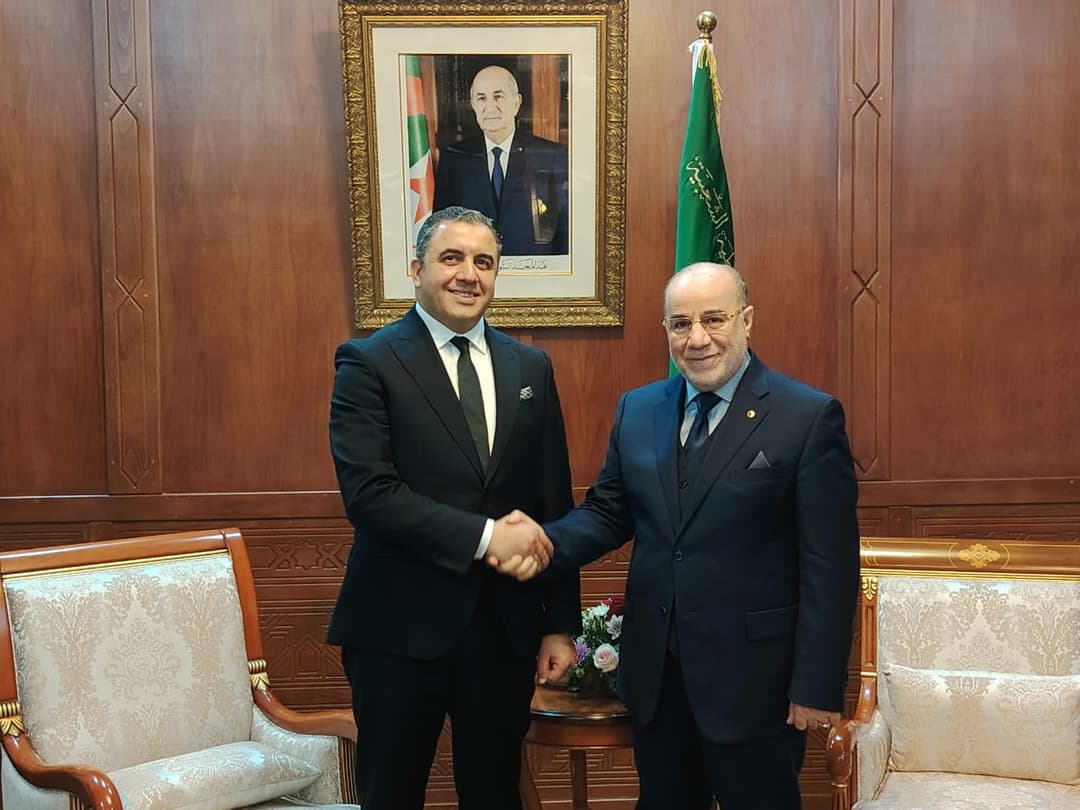 Le ministre des Affaires religieuses reçoit l'ambassadeur de la République arabe d'Egypte en Algérie