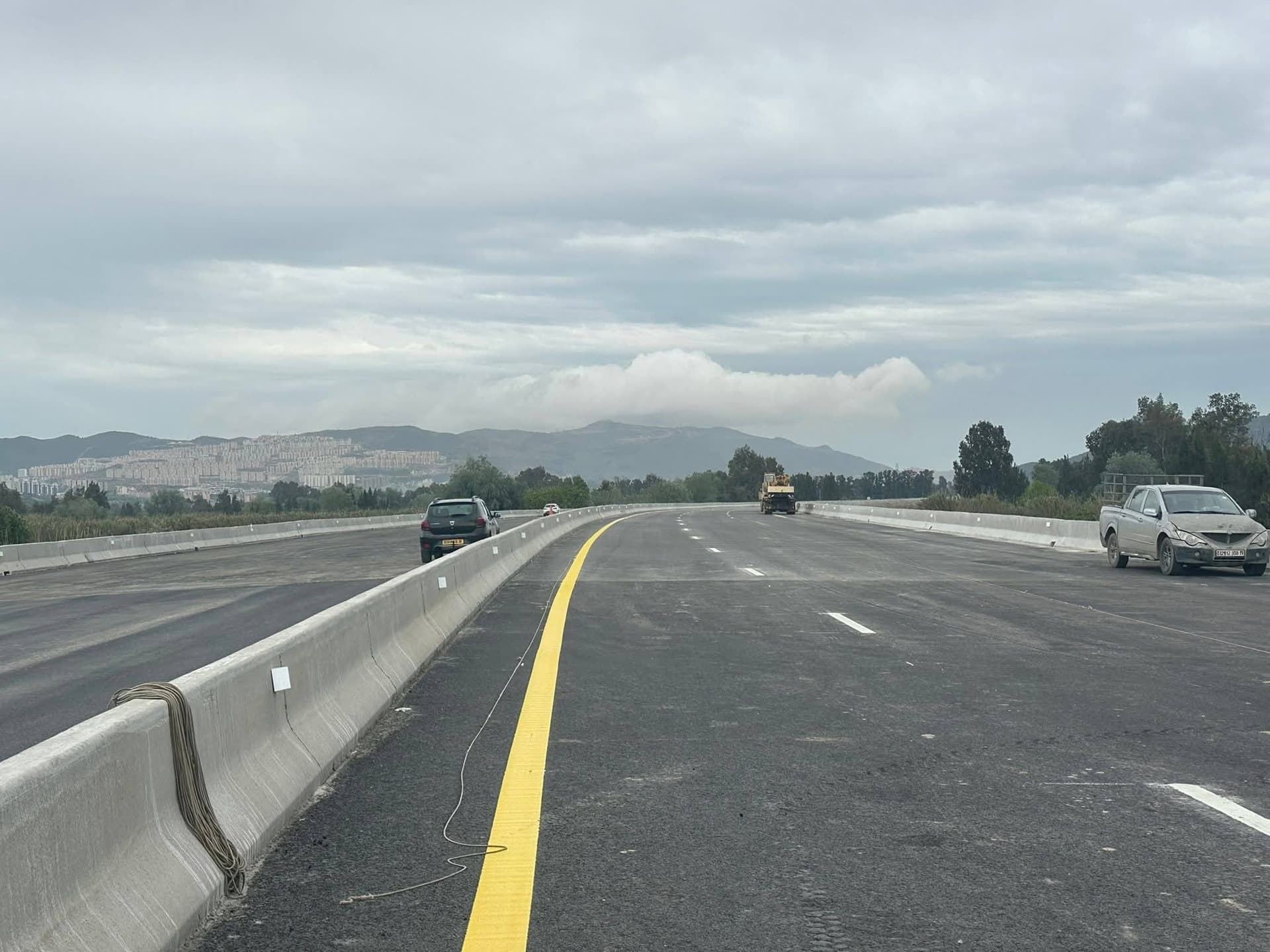 Des efforts continus sur le terrain pour renforcer le réseau routier à travers le pays