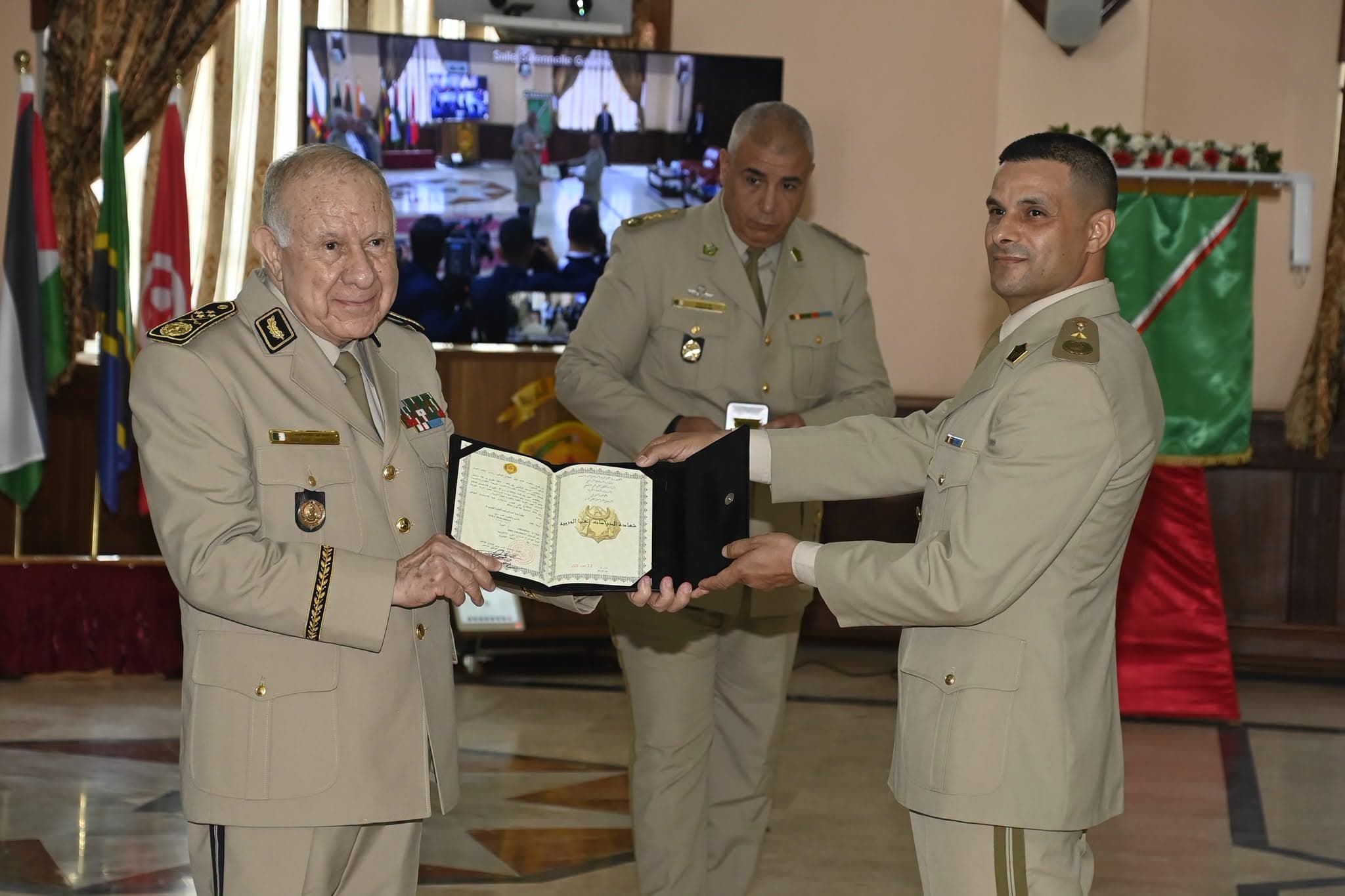 APS