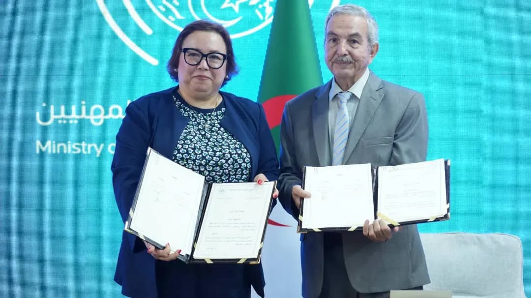 Signature d'une convention-cadre entre le ministère de la Formation et de l'Enseignement professionnels et le HCLA
