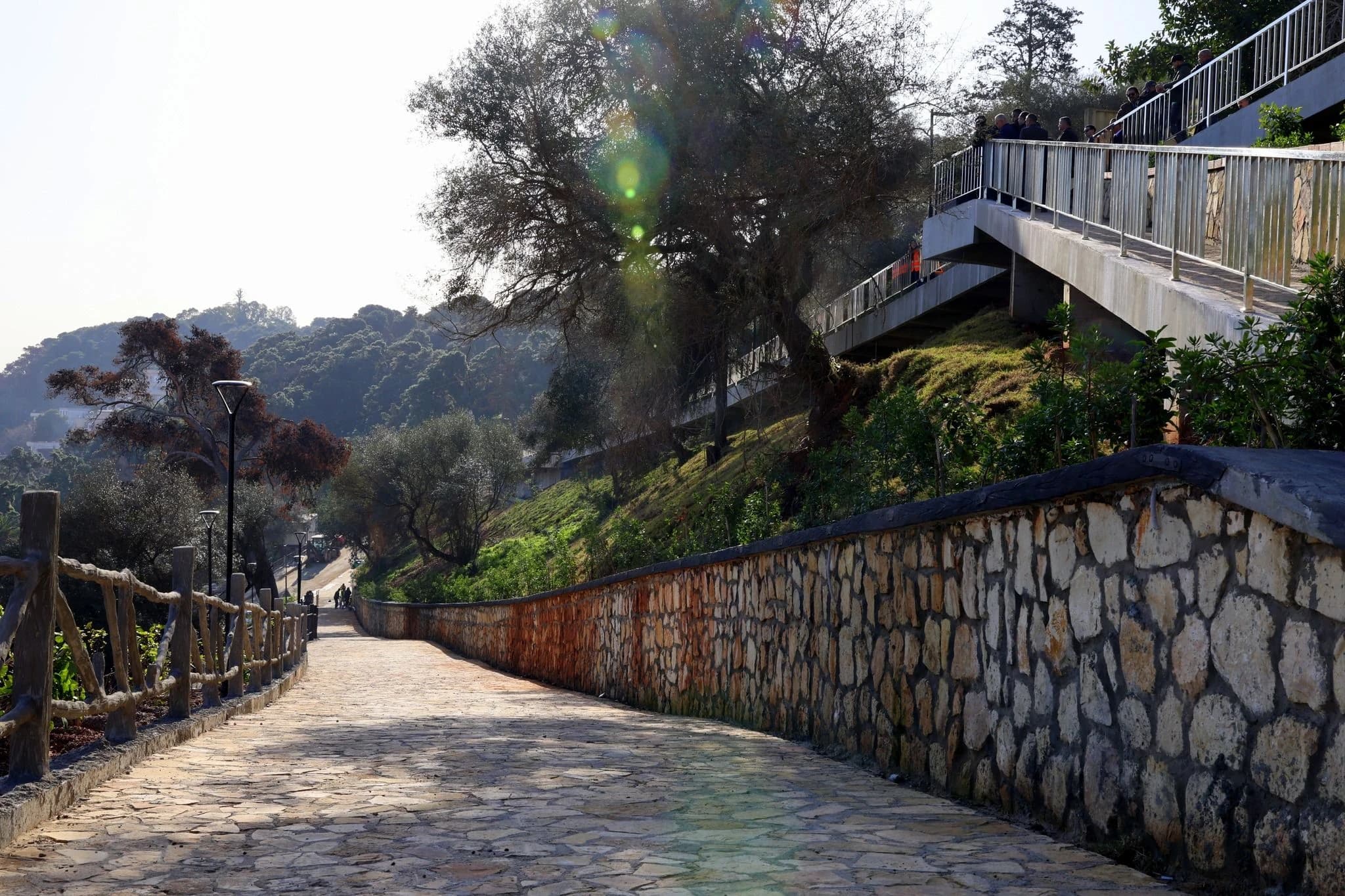 Rabehi inspecte plusieurs projets et structures en cours de réalisation et de réaménagement