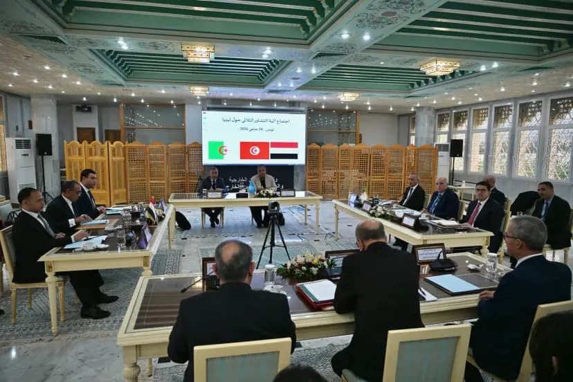 Attaf participe à Tunis aux travaux de la réunion ministérielle du Mécanisme tripartite des pays voisins de la Libye