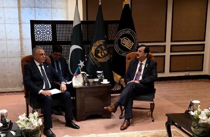 Le  président du groupe parlementaire du tiers présidentiel reçu à Islamabad par le président du Sénat pakistanais