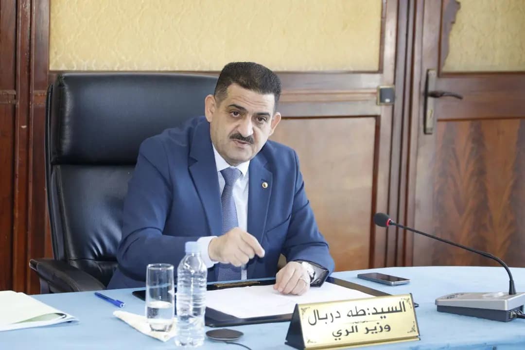 Ministre de l'Hydraulique Taha Derbal