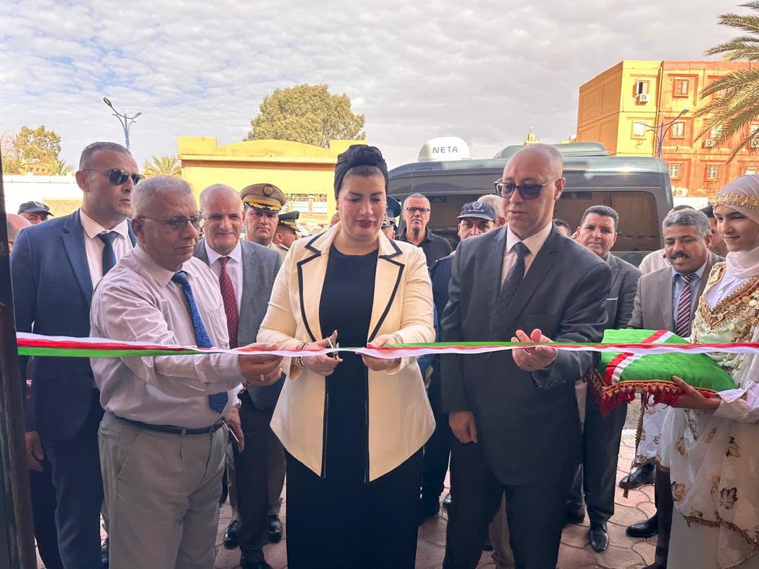 Béchar : Mme Mouloudji inaugure un Centre spécialisé pour autistes