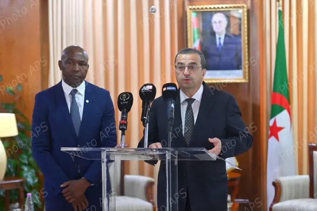 APS