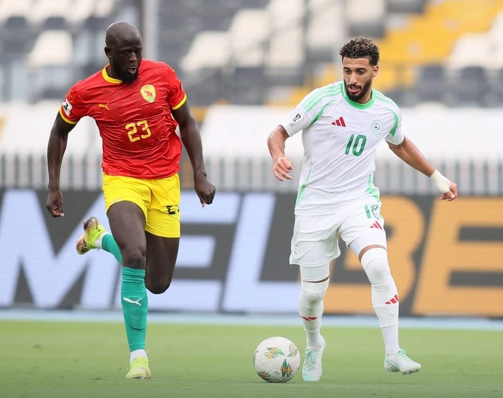 L'Algérie accrochée par la Guinée (0-0), mais reste proche de la qualification
