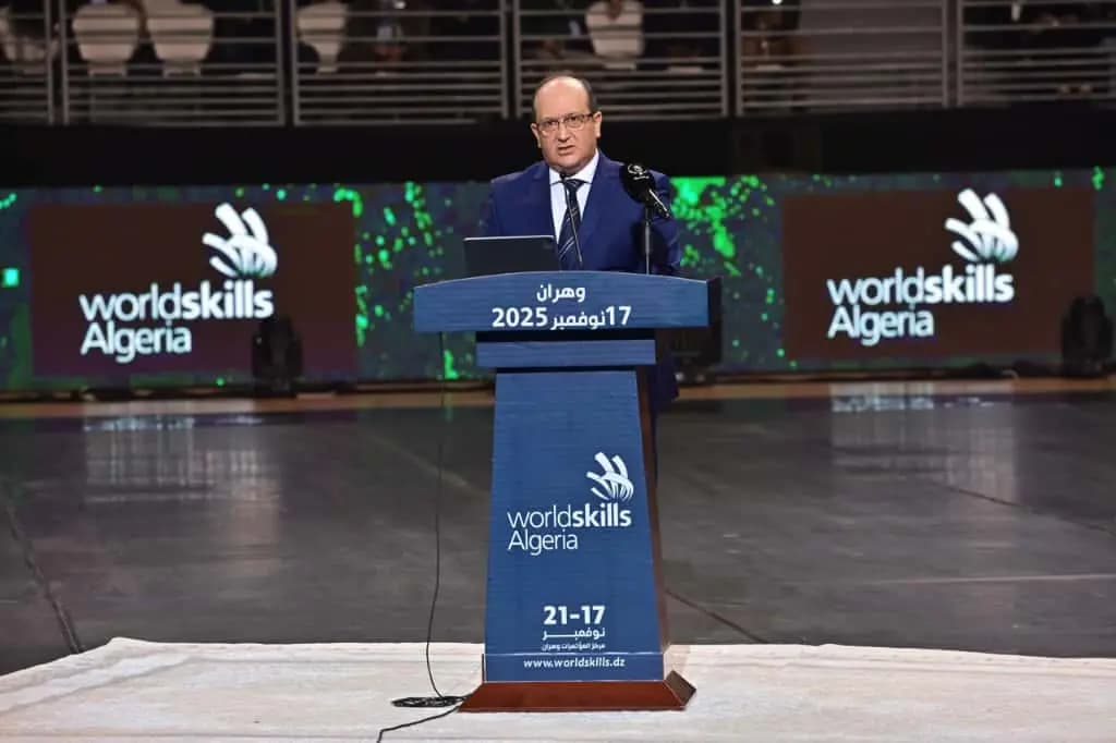 Sifi Ghrieb donne le coup d'envoi de la 1e édition des Olympiades des métiers 2025